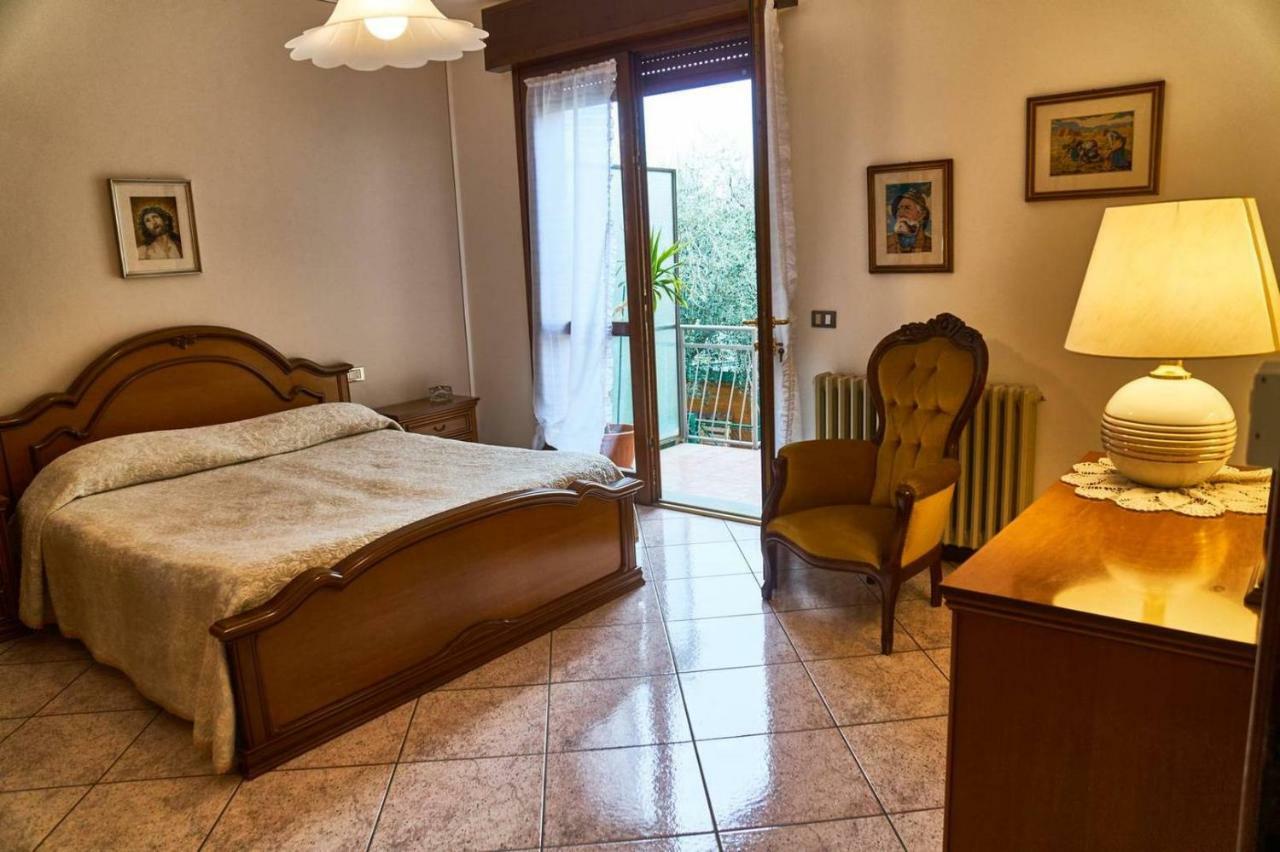 Appartamento Clivo Solto Collina Екстериор снимка